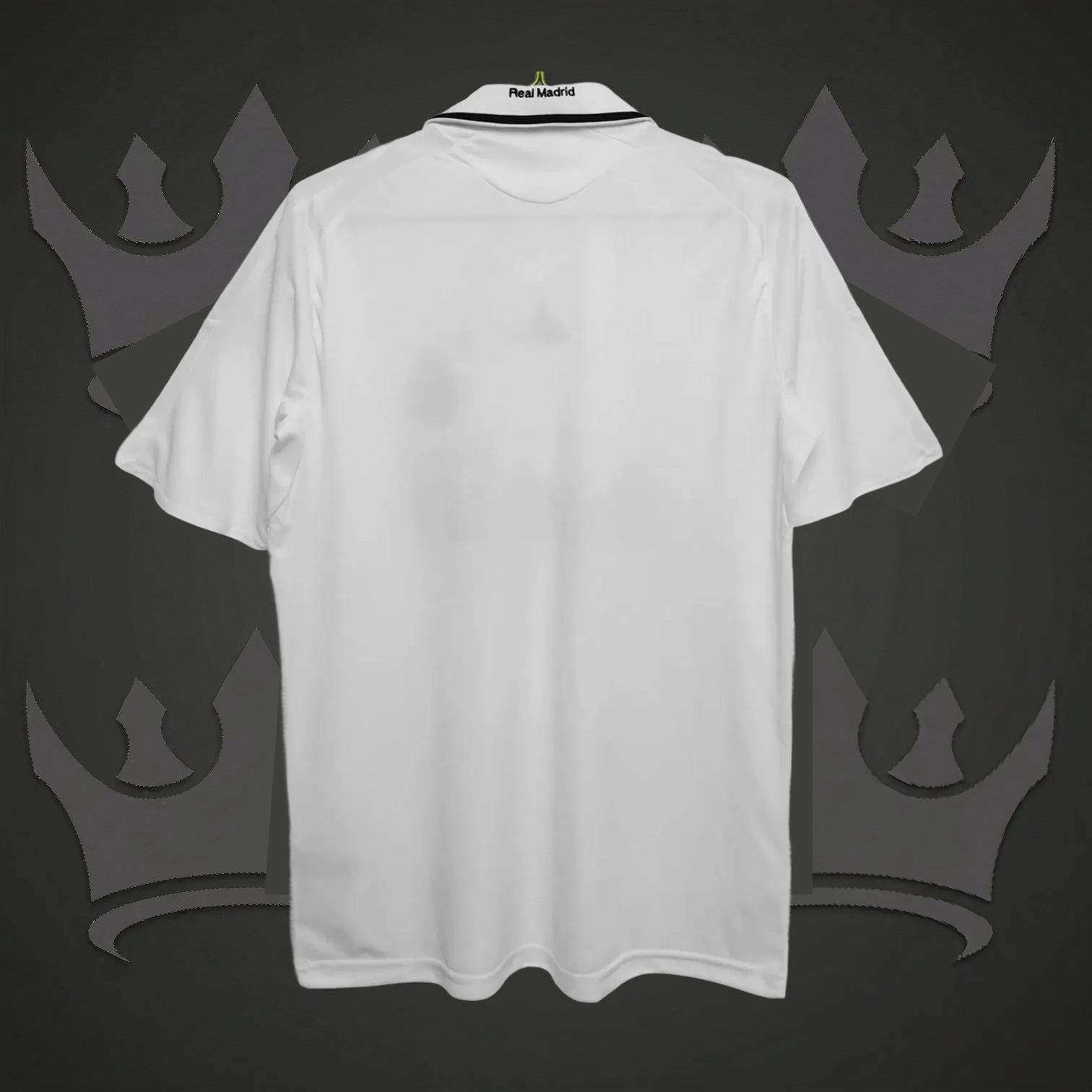 Real Madrid 2008/09 Home Retro Kit