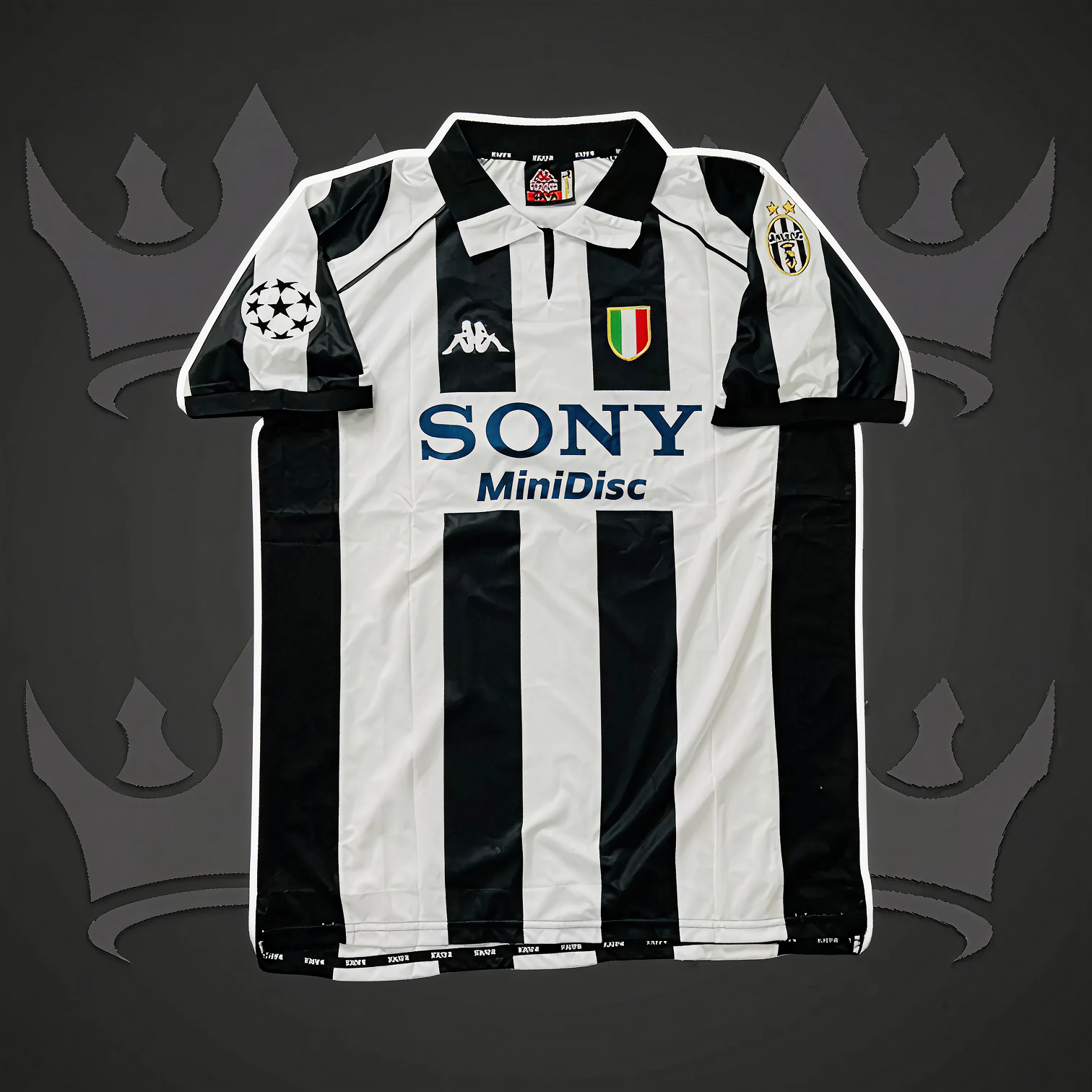 Juventus 1997/99 Home Retro Kit