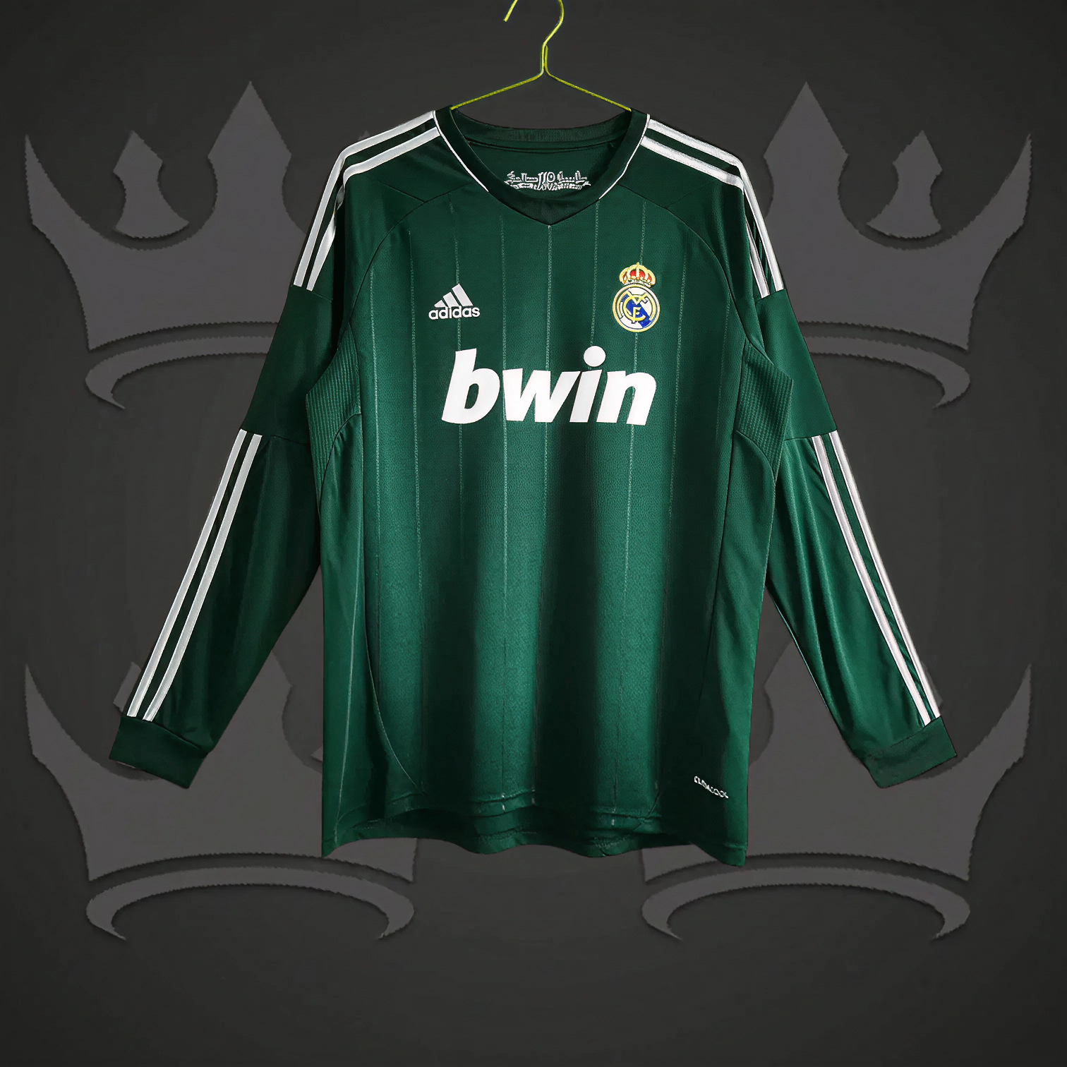 Real Madrid 2012/13 Third Retro Kit (Long)