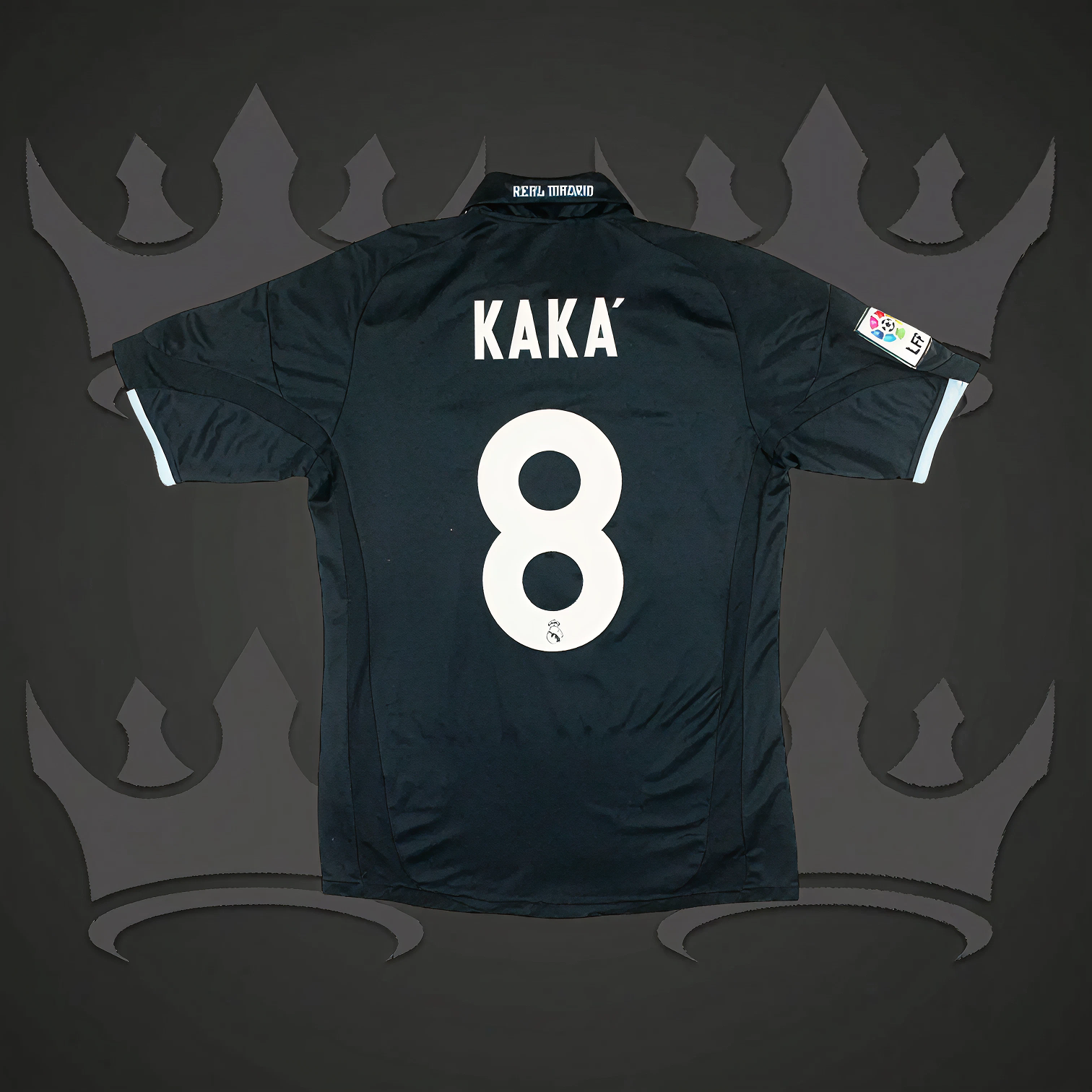 Real Madrid 2009/10 Away Retro Kit