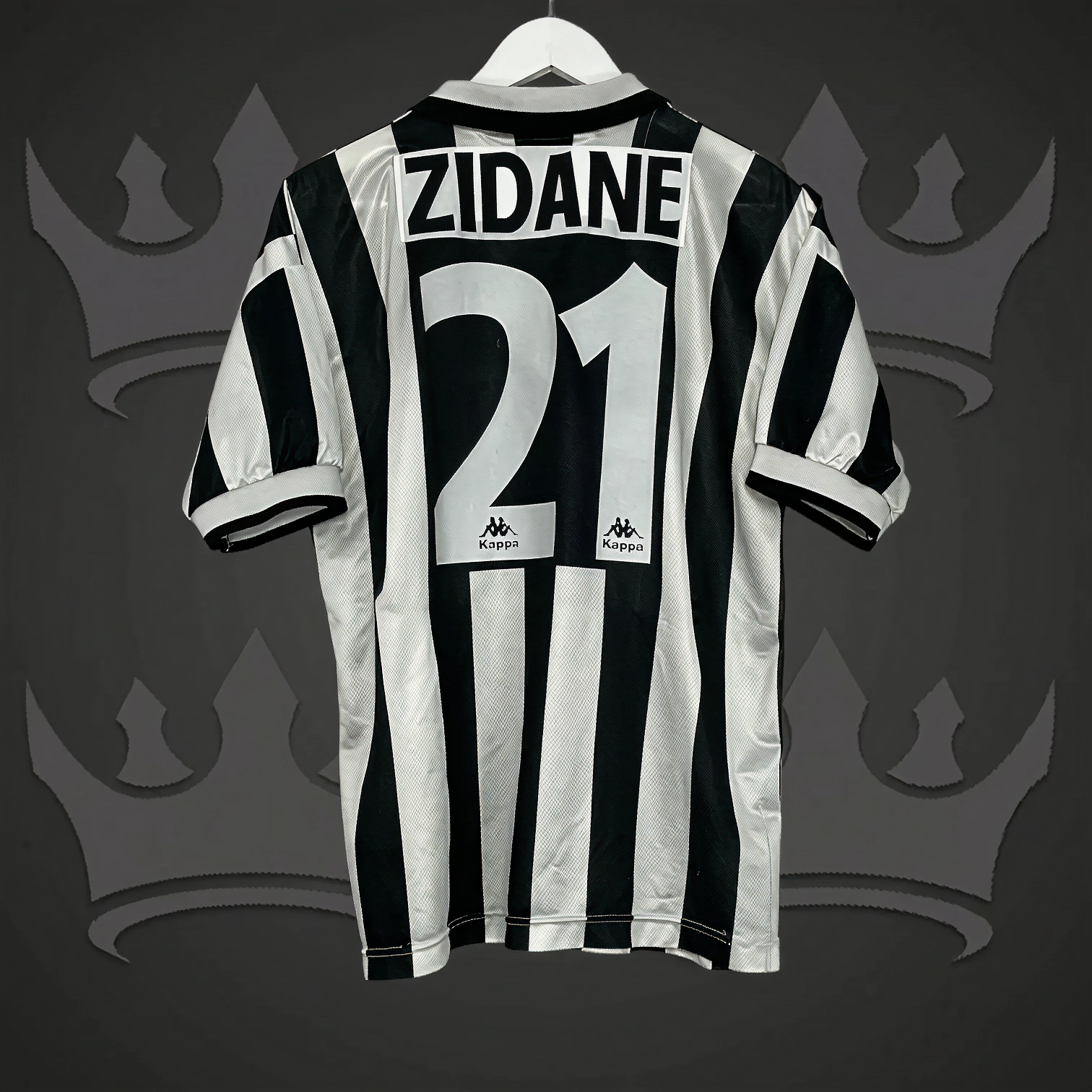 Juventus 1996/97 Home Retro Kit