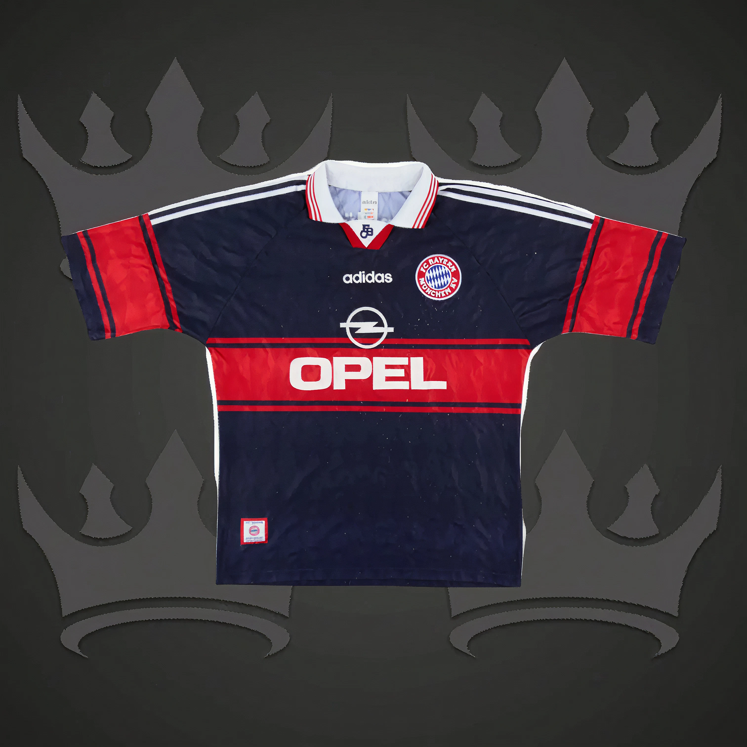Bayern Munich 1997/99 Home Retro Kit