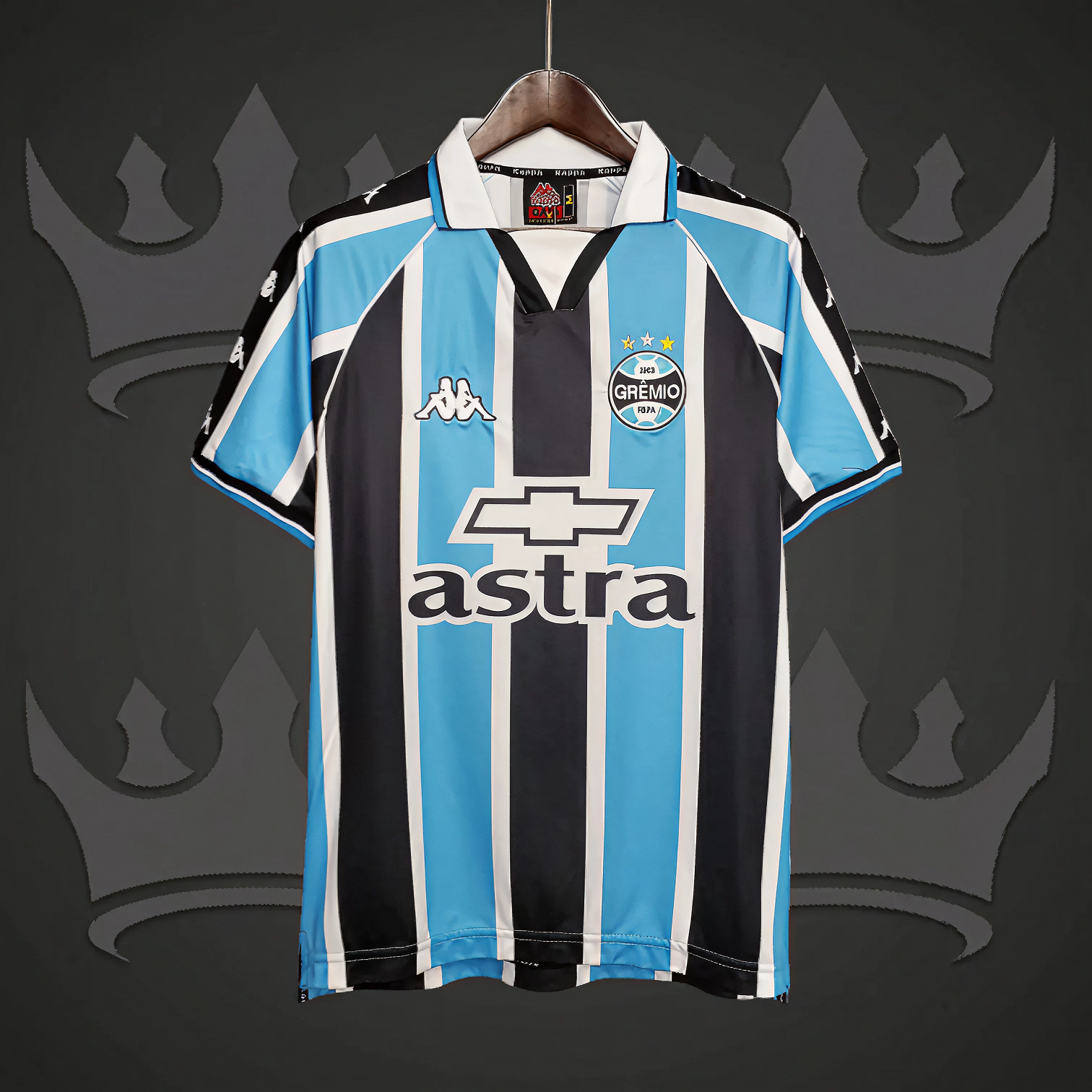Gremio 2000/01 Home Retro Kit